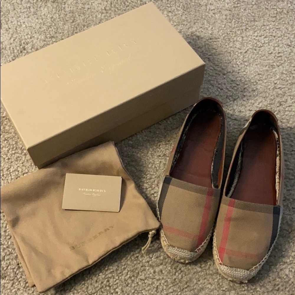 Burberry housecheck espadrilles!